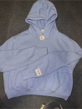OFFLINE by Aerie Coffee Run Cropped Hoodie, Medium size